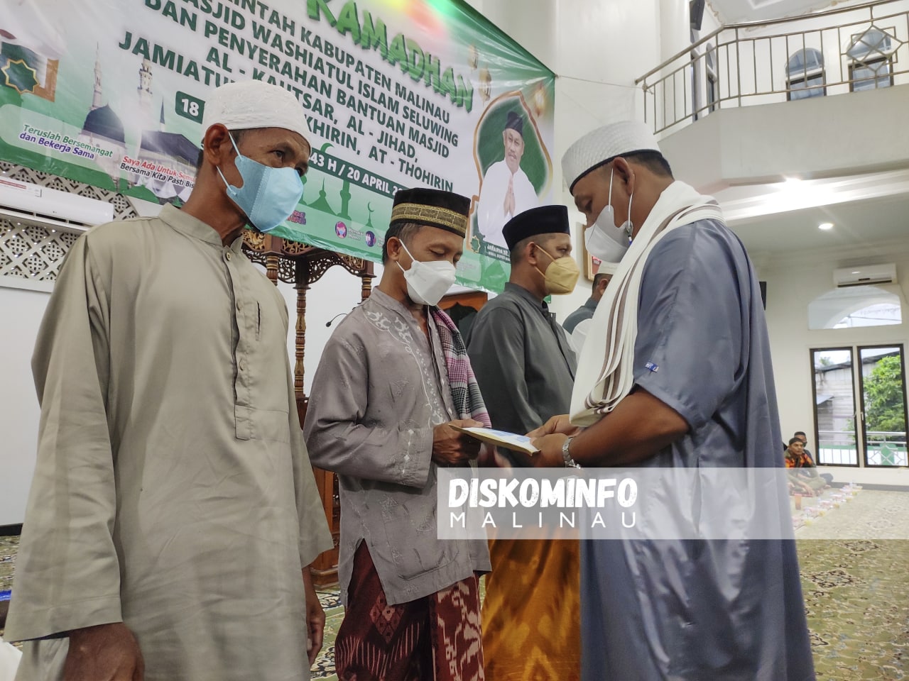 Safari Ramadhan, Wabup Kunjungi Masjid Washiatul Islam image 2