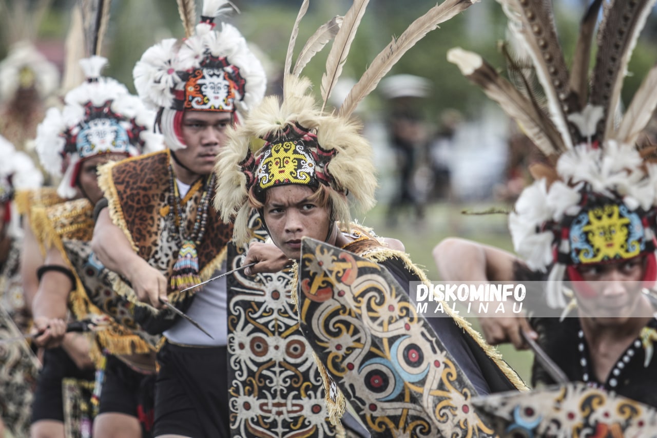 Bupati Buka Secara Resmi Pagelaran Dan Festival Seni Budaya Dayak Kenyah Kabupaten Malinau image 2