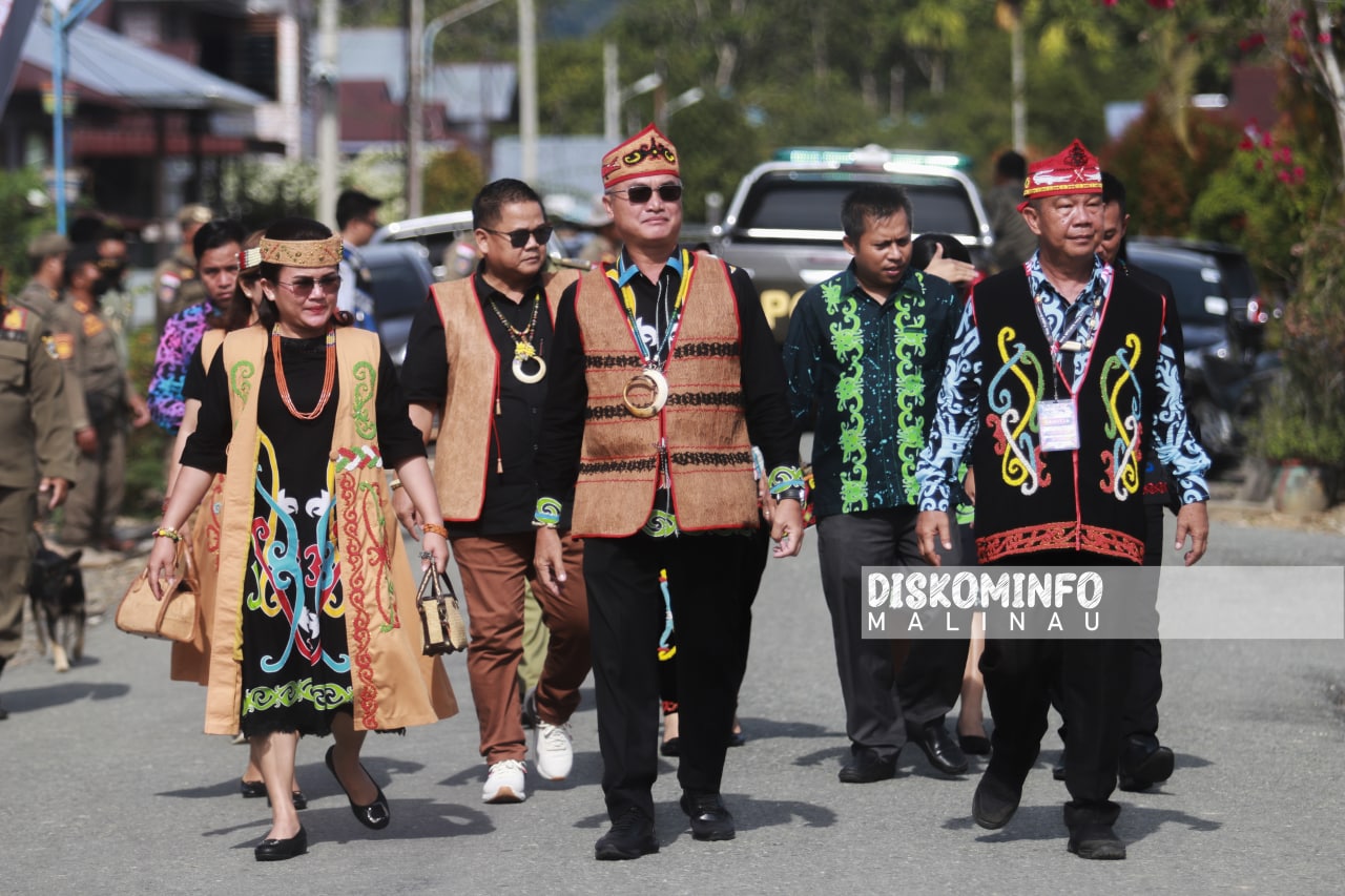 Perayaan HUT Ke- 64 Desa Wisata Pulau Sapi Resmi Dibuka, Bupati Sampaikan Ragam Manfaat Untuk Masyarakat image 2