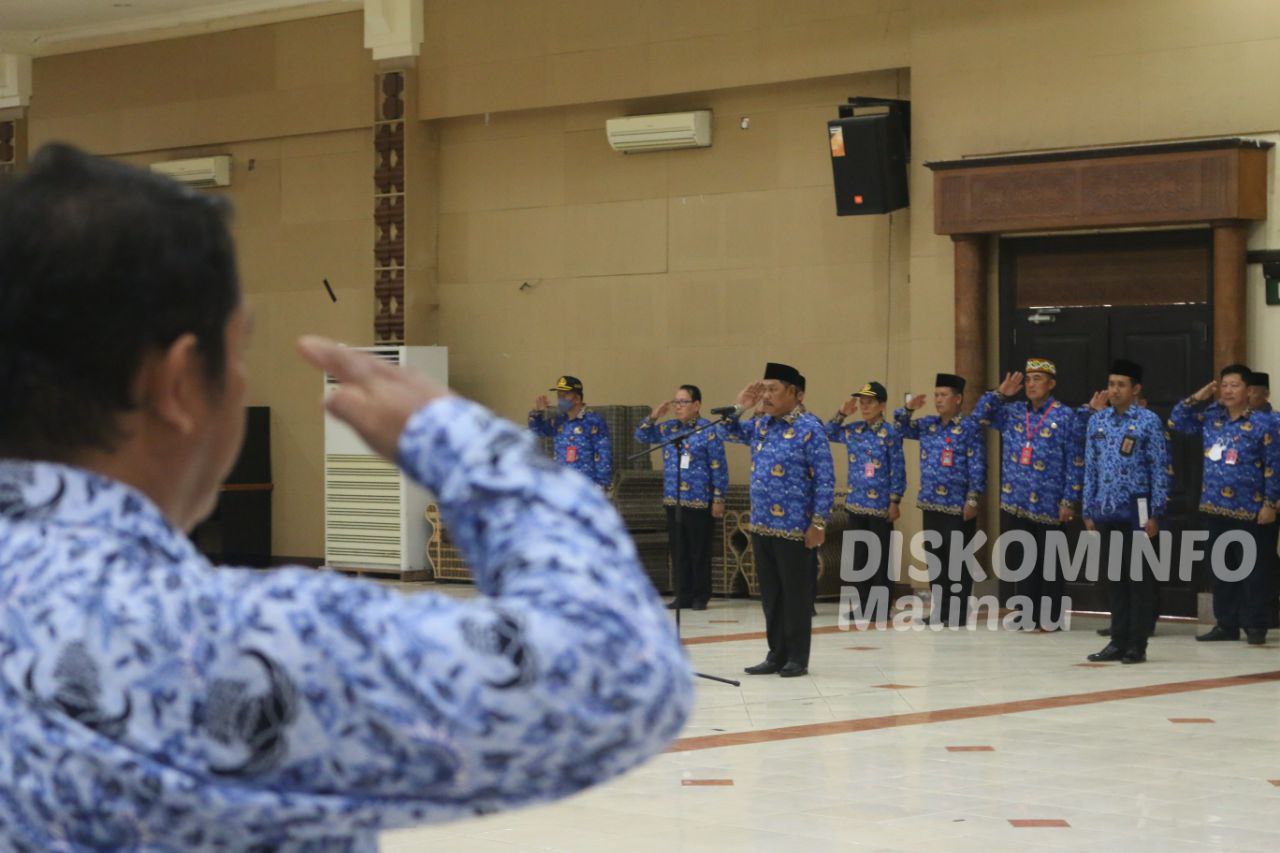 Wabup Apresiasi ASN yang Tetap Hadir Meski Lokasi Apel Dipindahkan image 2