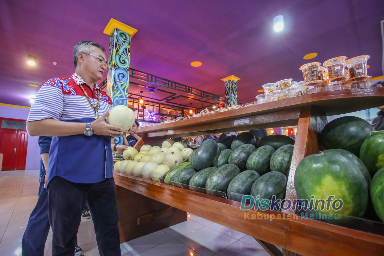 Bupati Buka Toko Rakyat Malinau, Produk Lokal Jadi Prioritas image 3