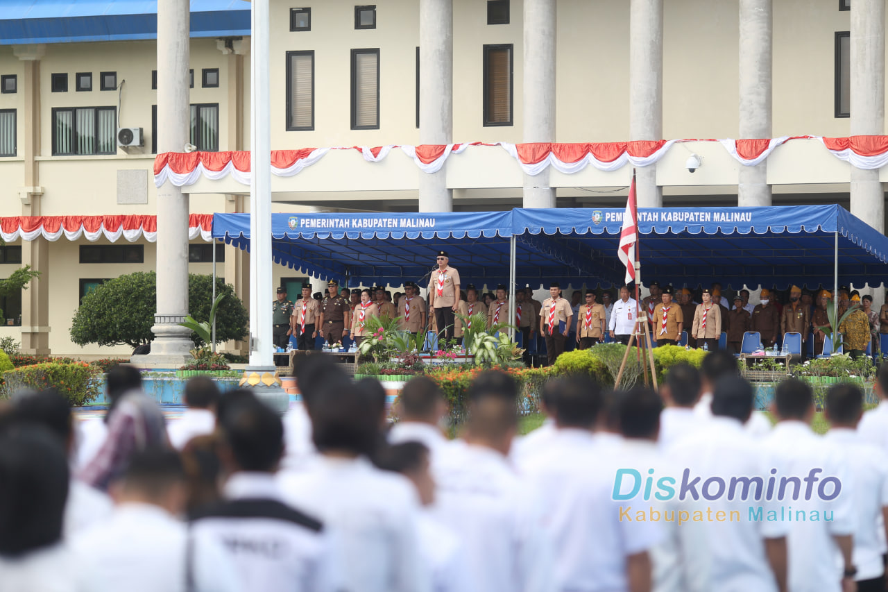 Bupati Pimpin Upacara Peringatan Hari Pramuka Ke- 62 dan Beri Penghargaan image 3