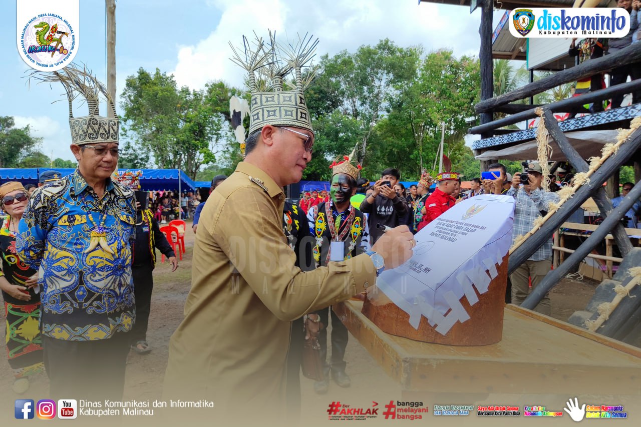 Bupati Hadiri Mubes dan Ilau Ke- V Dayak Tahol Sekaligus Resmikan Balai Adat Desa Salap image 2