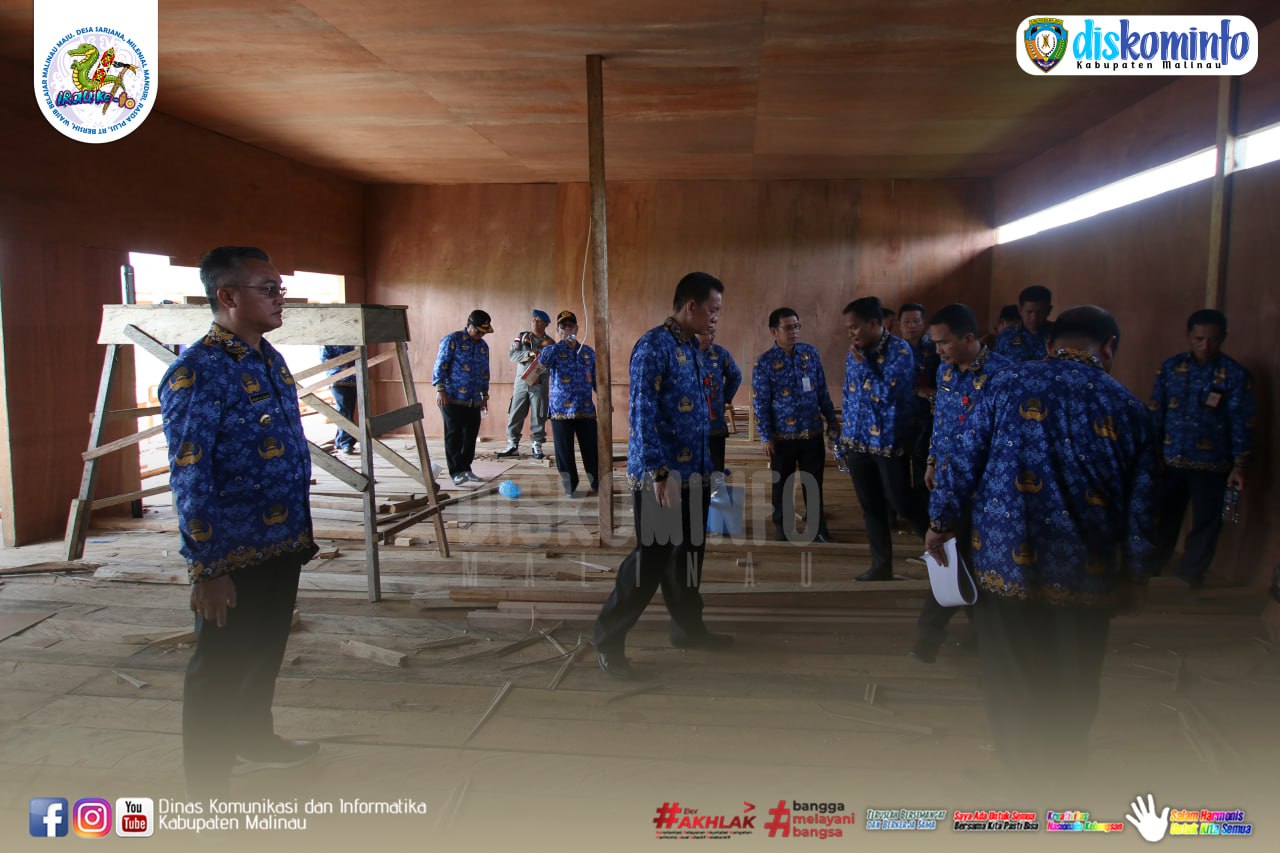 Bupati Tinjau Pembangunan Stand Pameran Jelang Perayaan Irau dan HUT Malinau image 2