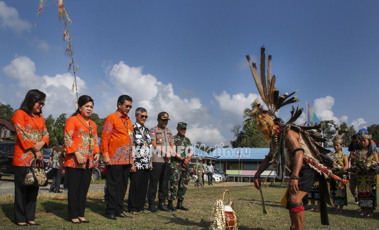 Peringati HUT Ke- 51 Desa Setulang, Bupati Malinau Ingin Masyarakat Bangkit dengan Budayanya