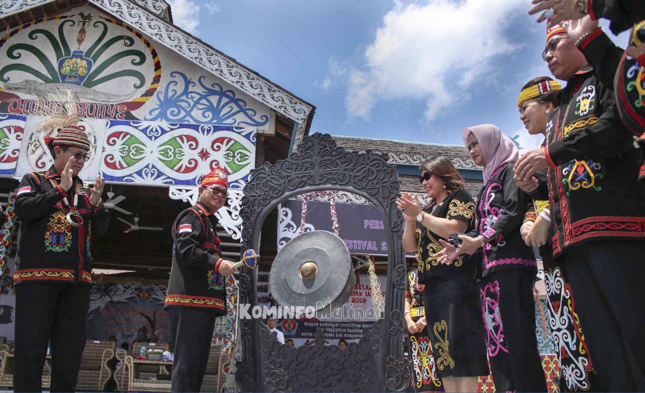 Gubernur Kalimantan Utara Buka MUBES Ke- VI Persekutuan Dayak Lundayeh di Desa Wisata Pulau Sapi