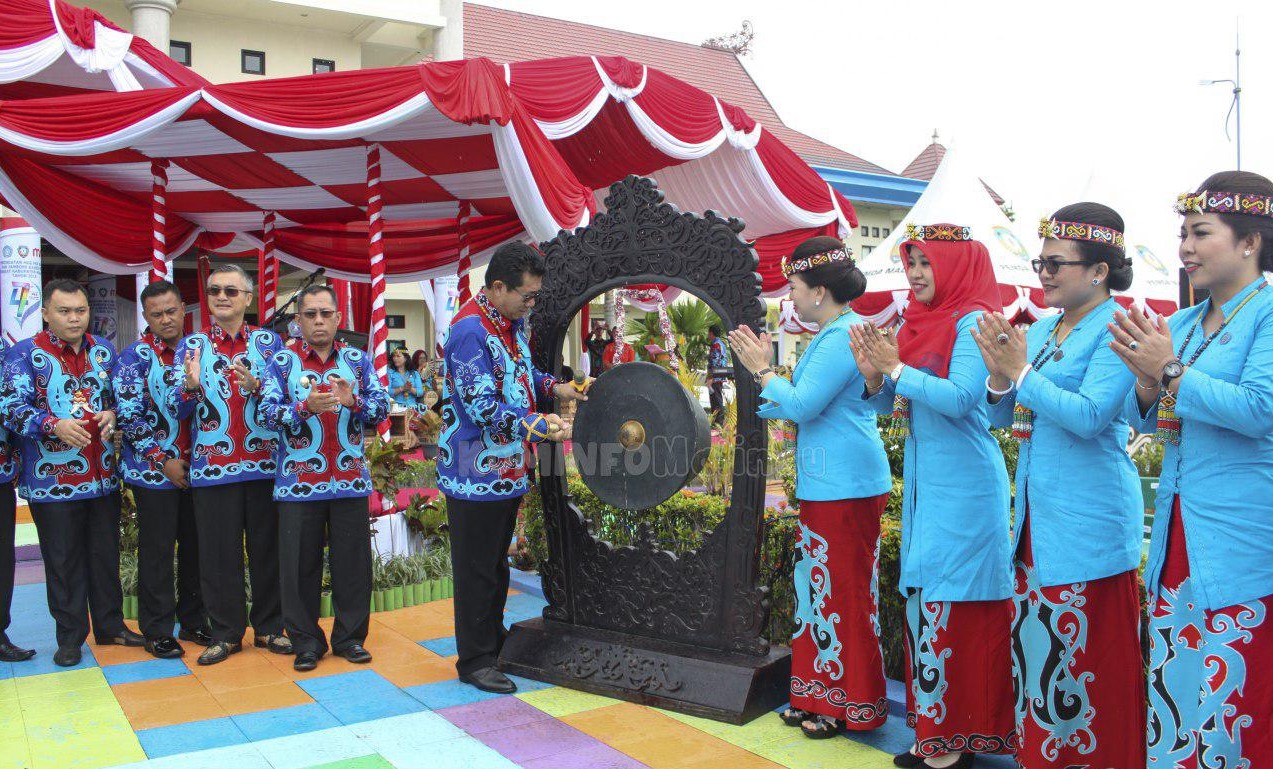Meriah, PKK Kabupaten Malinau Peringati HKG Ke-47, Jambore PKK dan Pencanangan Pengurangan Penggunaan Bahan Plastik