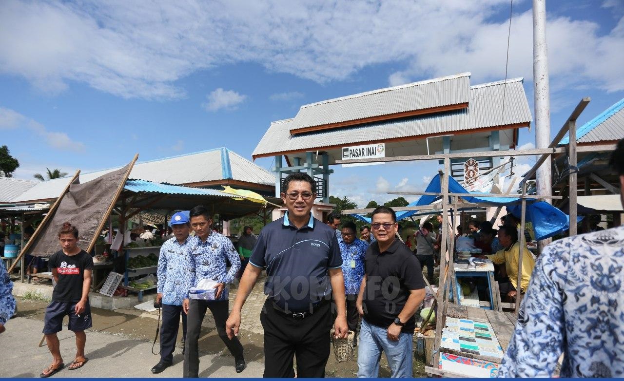 Kunjungi Pasar Inai, Bupati Malinau Berikan Motivasi Kepada Pedagang