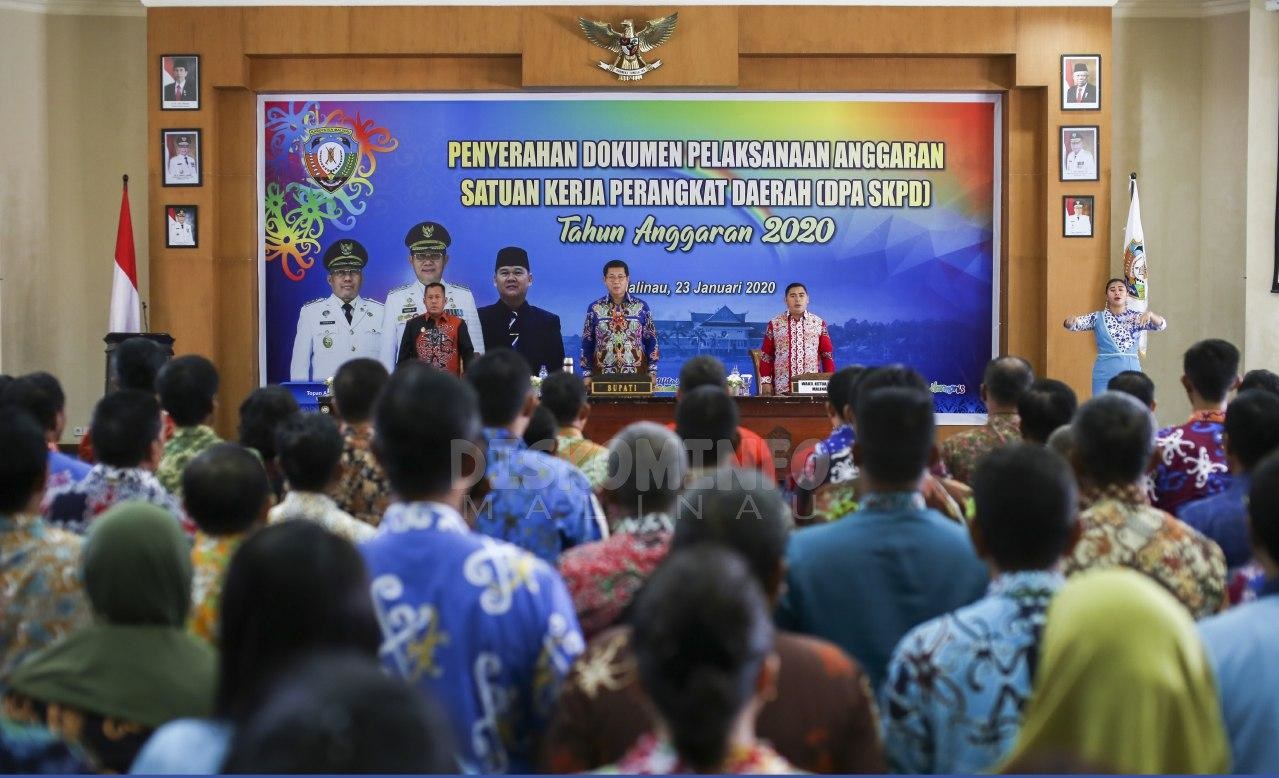 Serahkan DPA SKPD Tahun Anggaran 2020, Bupati Ingin Membangun Sampai Tingkat RT