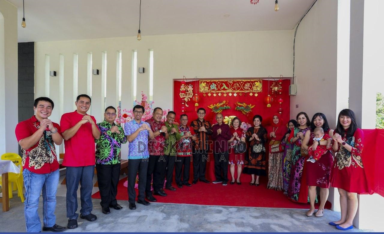 Rayakan Imlek, Bupati Malinau Berkunjung Ke Rumah Warga Tionghoa