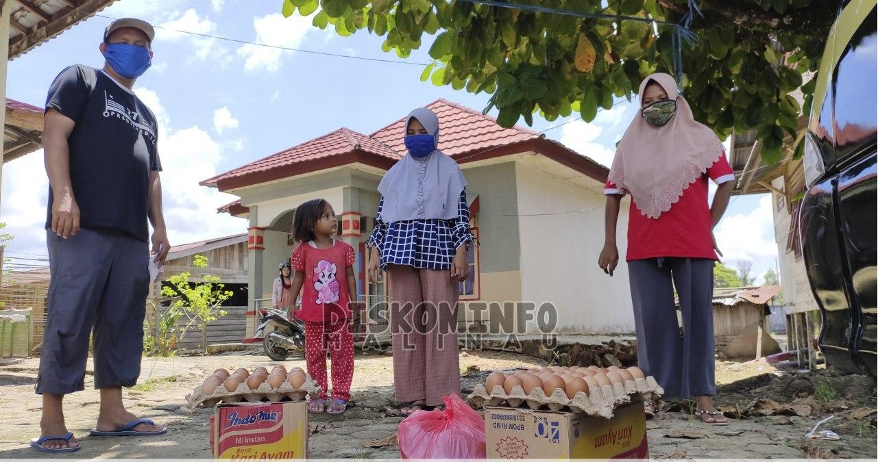 Salut! Desa Malinau Seberang Bagikan Sembako Kepada Seluruh Warganya Selama Pandemi Covid- 19