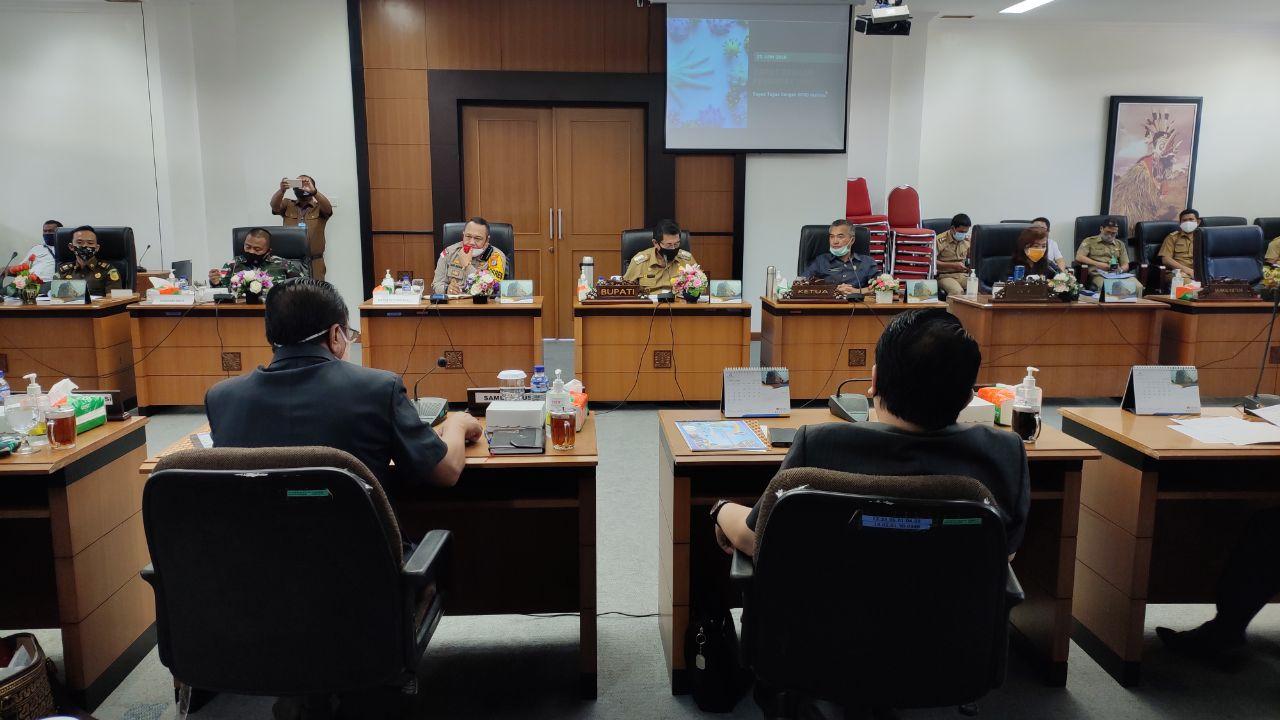 Gugus Tugas Covid-19 Malinau Ikuti RDP Bersama DPRD