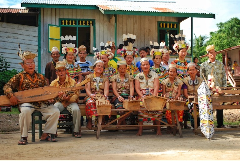 Desa Wisata Apau Ping Kecamatan Bahau hulu