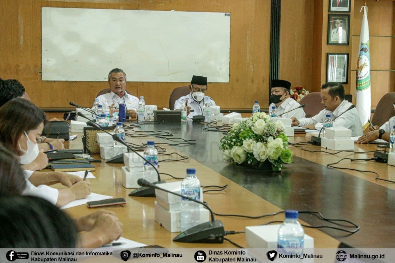 Bupati Harapkan Program Desa Sarjana Tepat Sasaran Sesuai Kebutuhan Desa