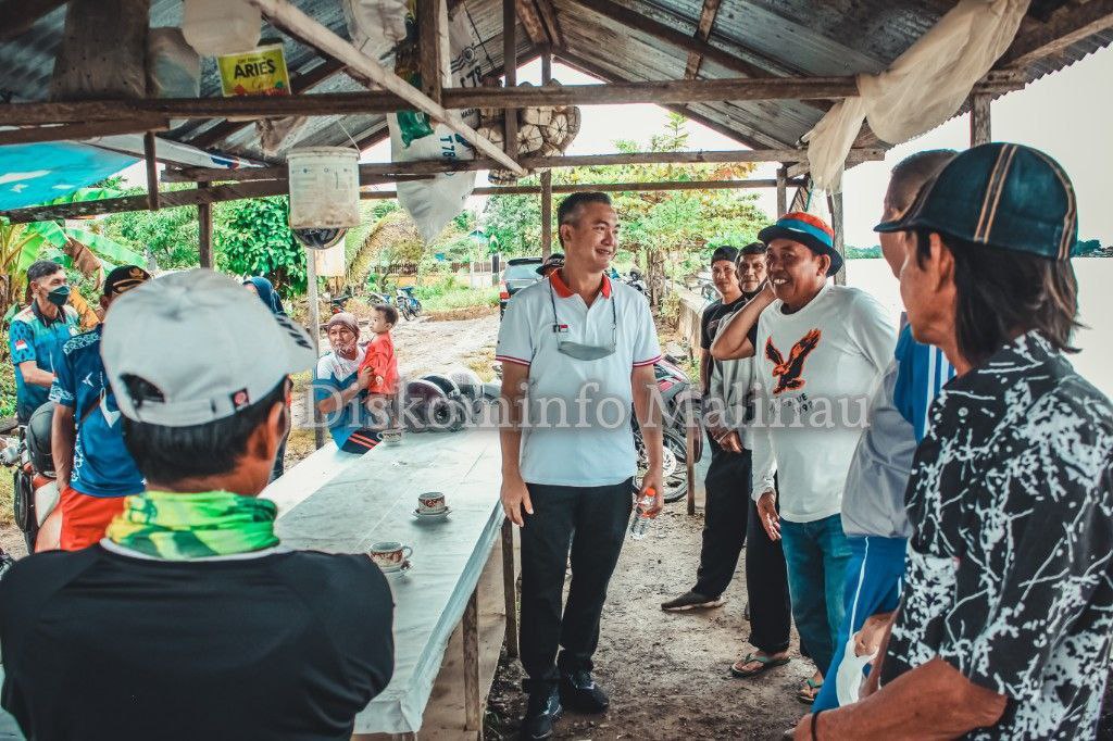 Bupati Sampaikan Terima Kasih Kepada Para Nelayan