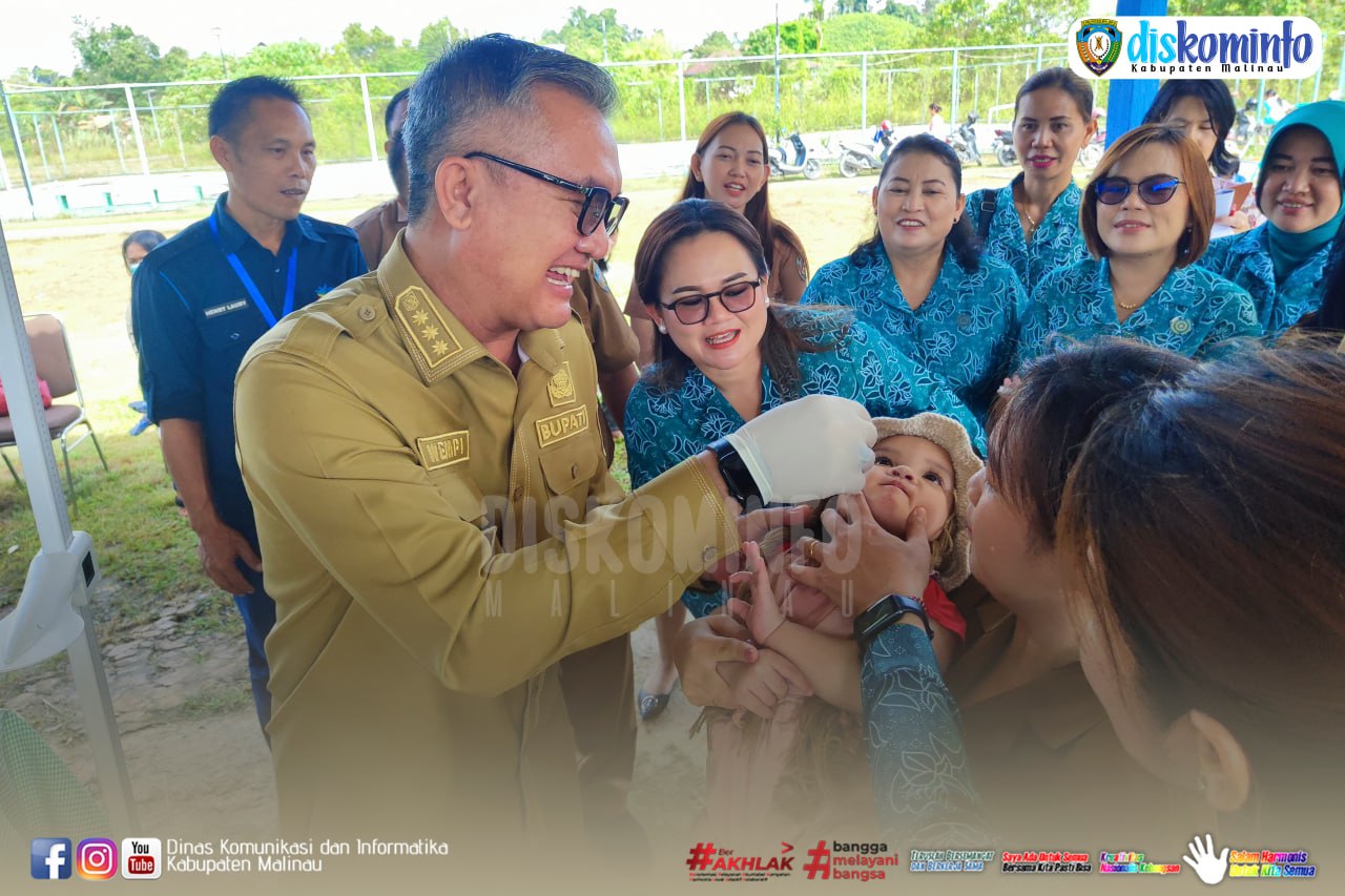 Bupati Apresiasi Orang Tua yang Setia Membawa Anaknya Ke Posyandu