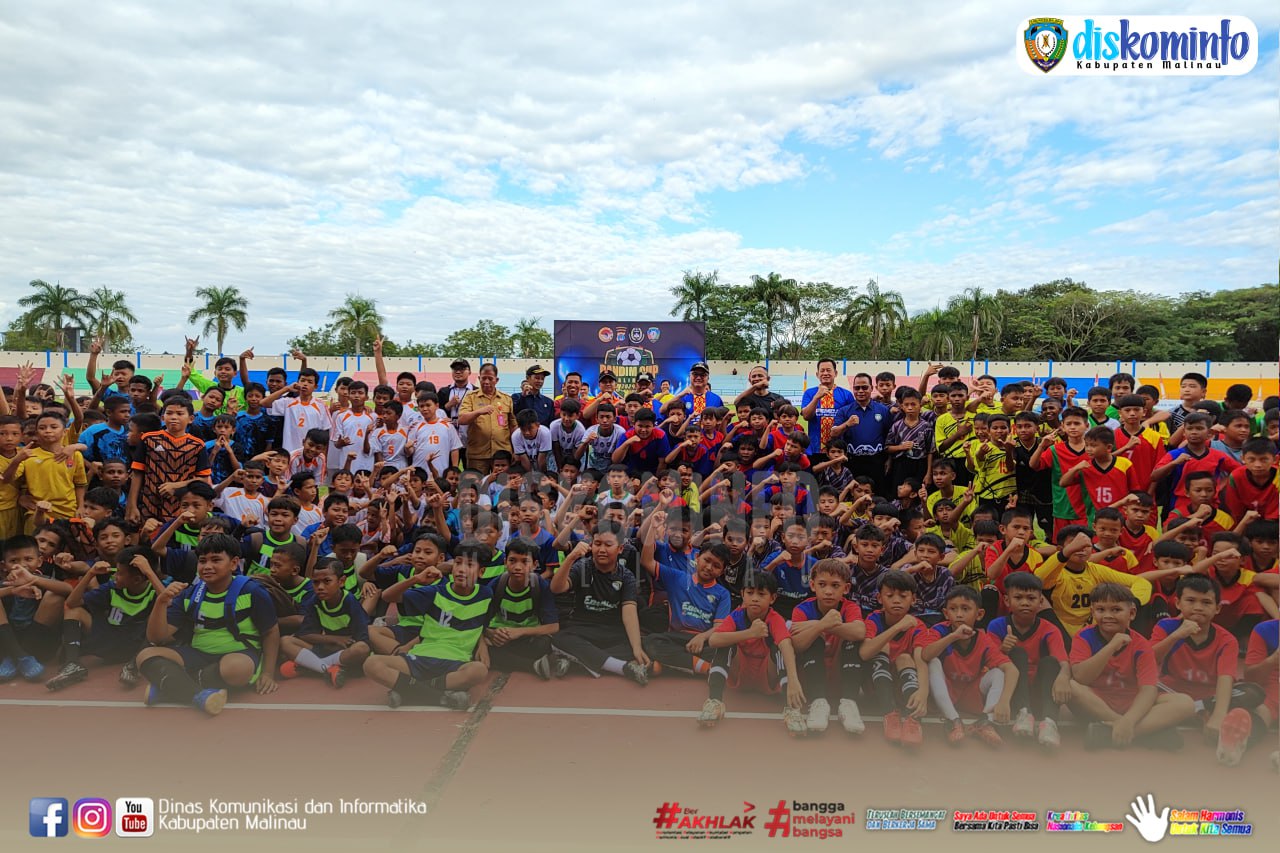 Bupati Malinau Buka Turnamen Sepak Bola Dandim Cup Tingkat SD