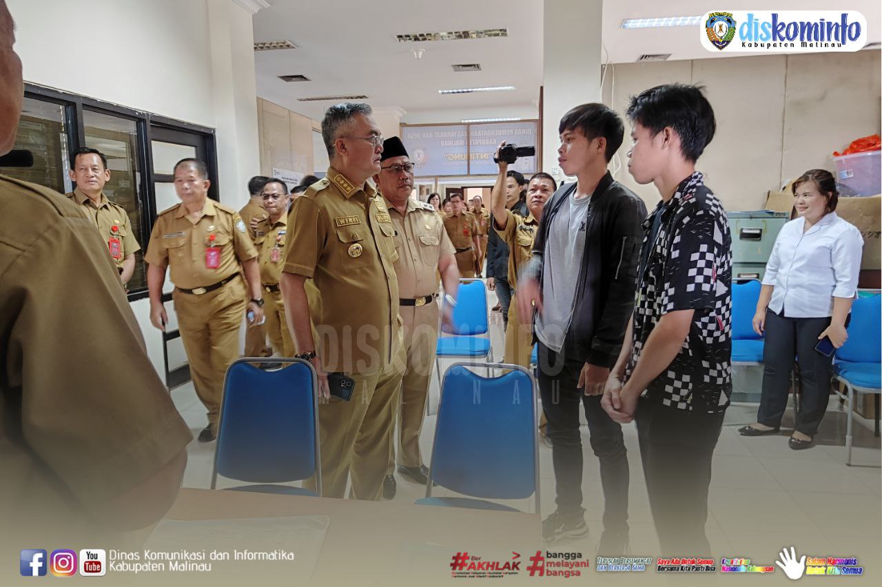 Hari Pertama Kerja Pasca Libur Idul Fitri, Bupati Silaturahmi Ke OPD, RSUD Serta Pantau Arus Mudik